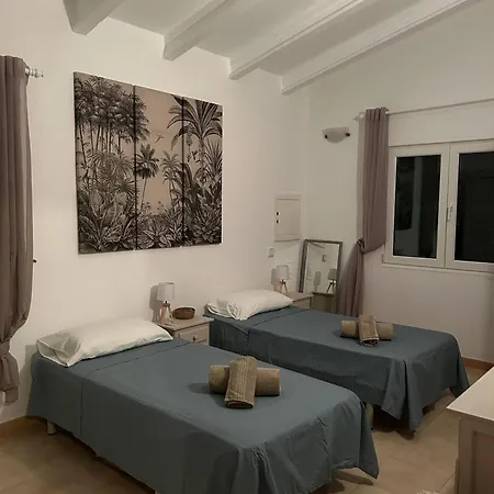 別荘 For 8 With Sea View And Pool In Salgar