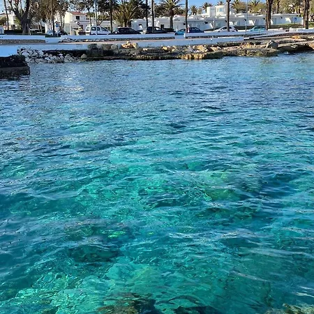 別荘 For 8 With Sea View And Pool In Salgar