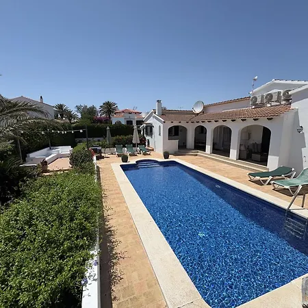For 8 With Sea View And Pool In Salgar * سالغار